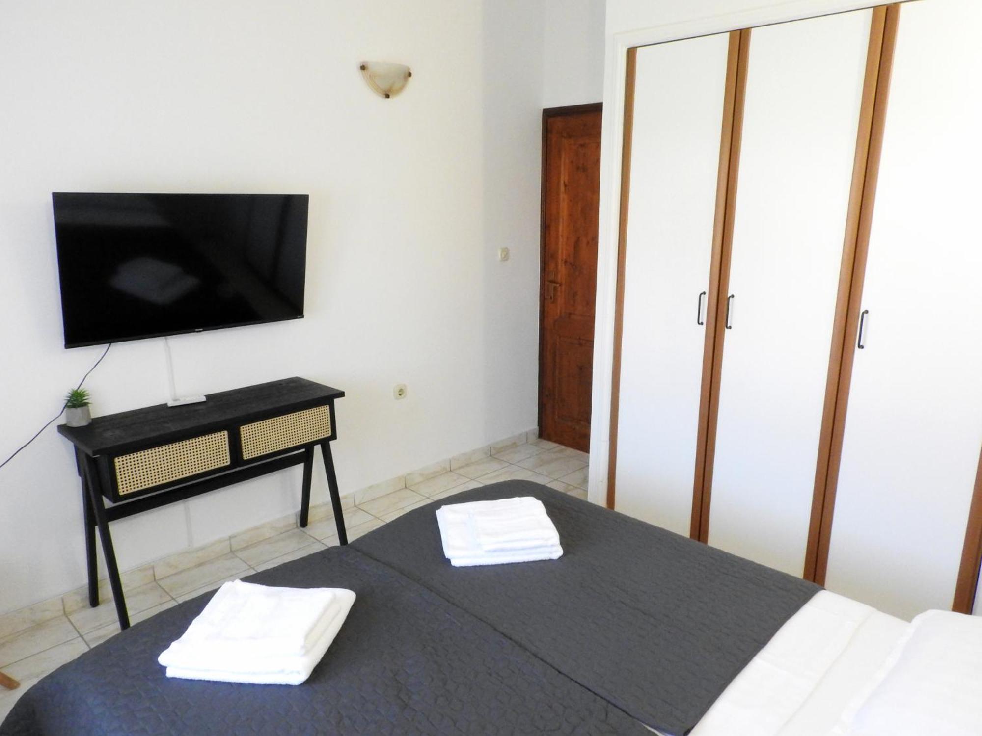 Apartman Ines- Stinjan Pola Esterno foto